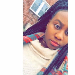 Meet your Posher, Nicole